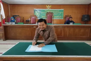 PENANDATANGANAN-KOMITMEN-BERSAMA-DAN-PAKTA-INTEGRITAS-10